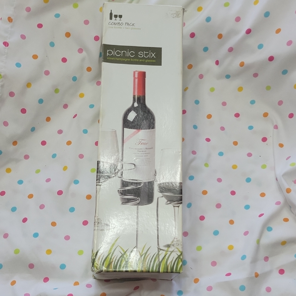 Picnic Stix Wine Holder Set